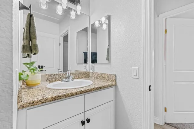 $417,000 | 1423 Graves Avenue, Unit 238, El Cajon, CA 92021