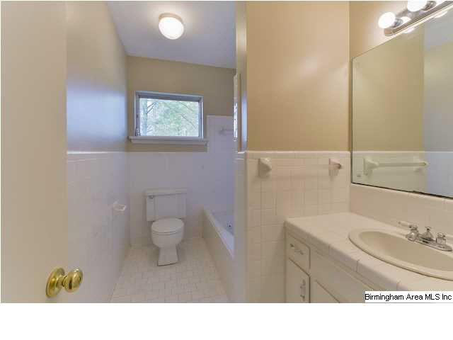 1669 Shannon Road Bessemer, AL 35022 - Photo 25 of 31