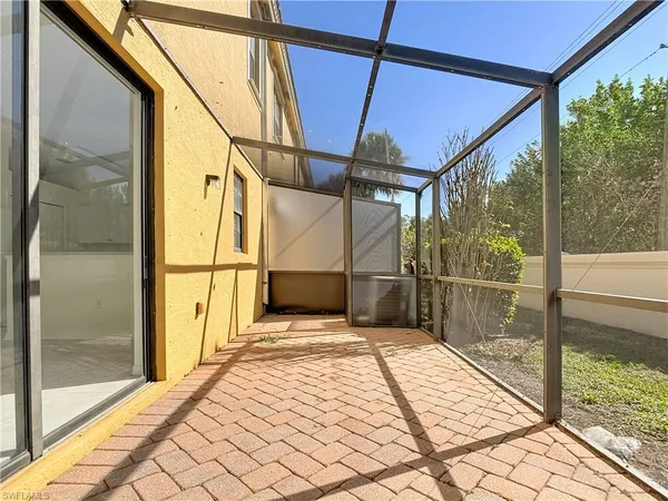 $2,000 | 7376 Bristol Circle, Naples, FL 34120