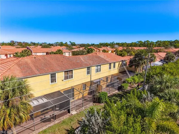 $2,000 | 7376 Bristol Circle, Naples, FL 34120
