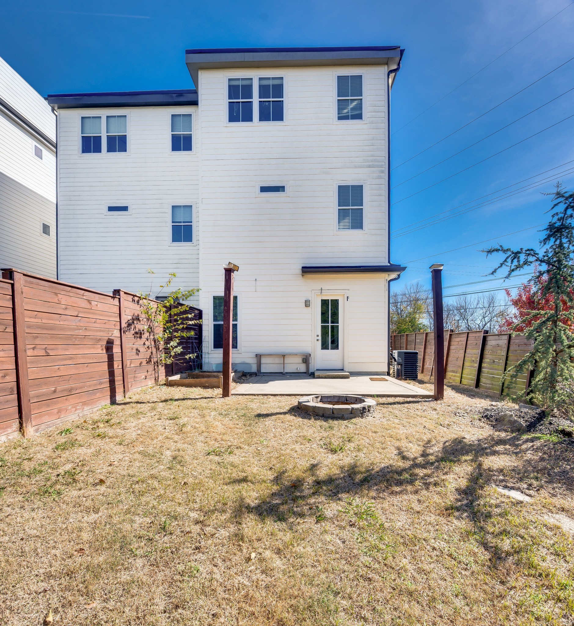 1000 Free Silver Road Nashville, TN 37207 - Photo 45 of 45 a view of a house with snow on the wall