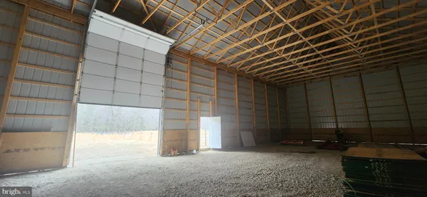 a view of a garage