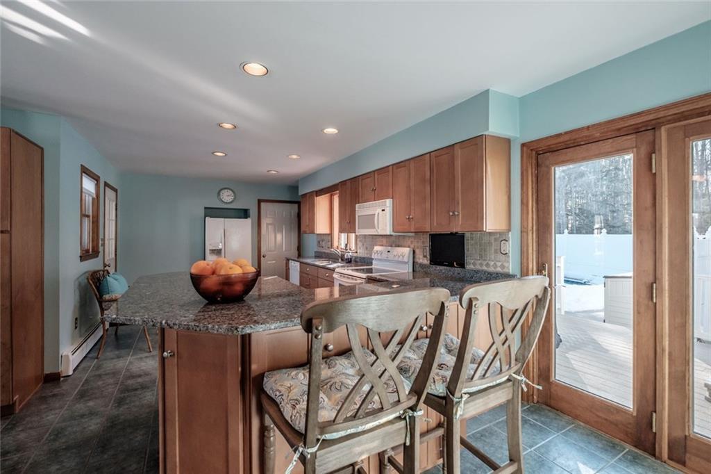 8 Ironclad Road Scarborough, ME 04074 - Photo 10 of 35 Photo
