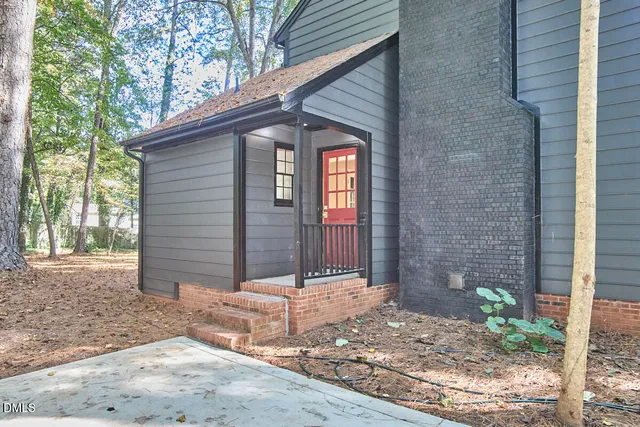 $625,000 | 8404 Sleepy Creek Drive, Raleigh, NC 27613