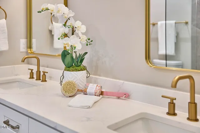 $625,000 | 8404 Sleepy Creek Drive, Raleigh, NC 27613