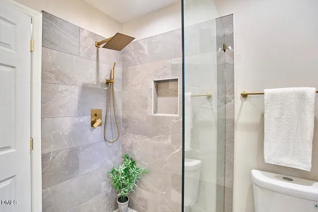 $625,000 | 8404 Sleepy Creek Drive, Raleigh, NC 27613