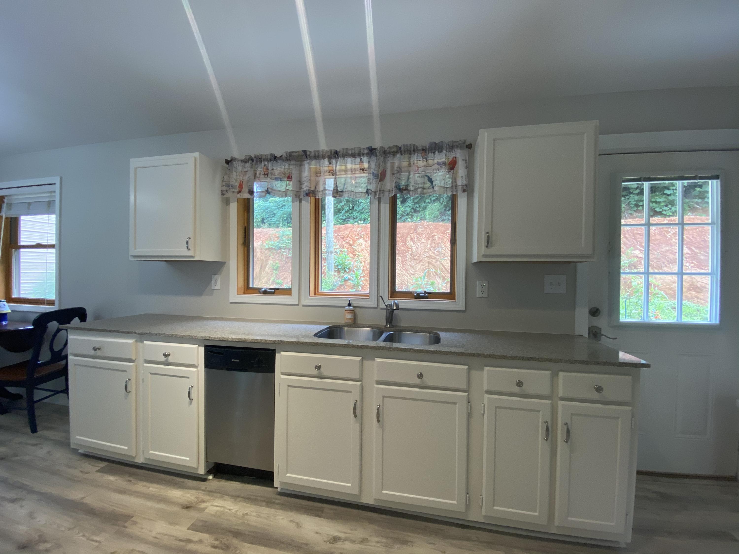 1712 Goff Road Knoxville, TN 37920 - Photo 12 of 27 BB88170B-9BCC-4495-84AC-E434A9F6F28A