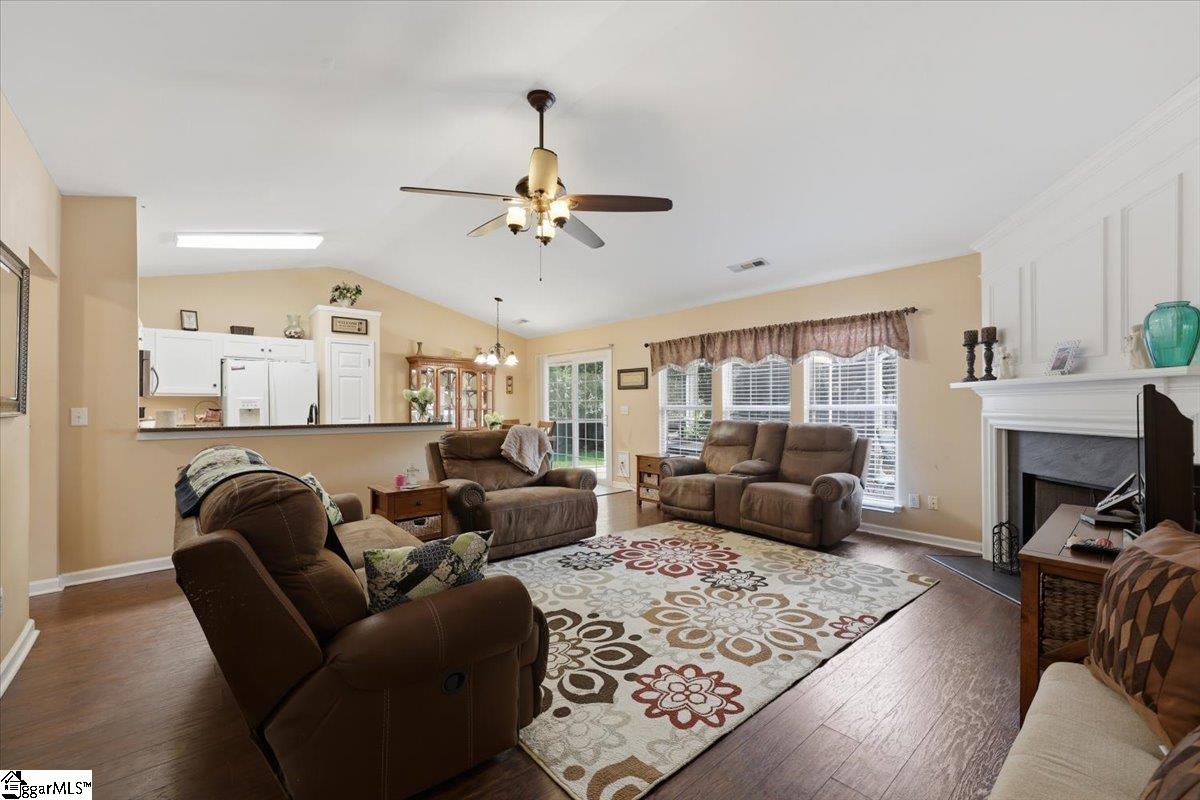 302 Turnbridge Trail Simpsonville, SC 29680 - Photo 5 of 35