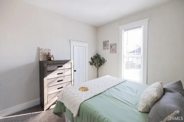 $137,900 | 2823 South Vine Street, Muncie, IN 47302