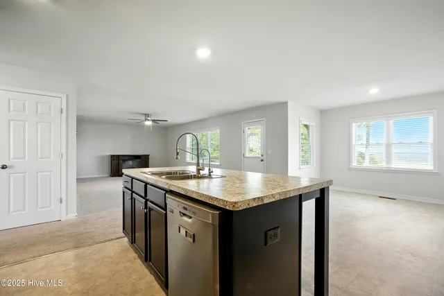 $840,000 | 127 Colington Circle, Aydlett, NC 27916