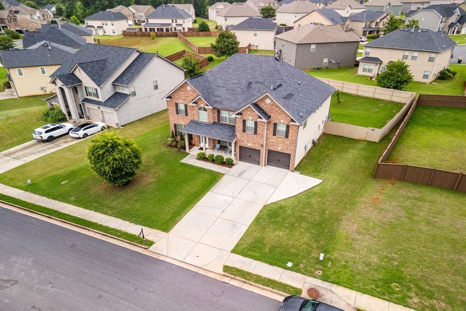 425 Sawgrass View Fairburn, GA 30213 - Photo 3 of 59