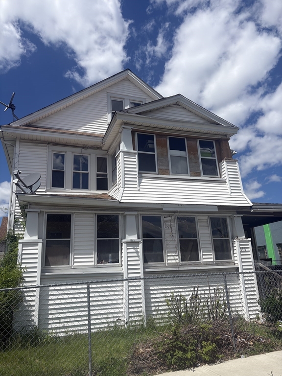 646-648 Carew Street Springfield, MA 01104 - Photo 2 of 6