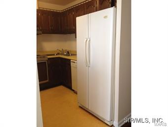 417 Prospect Street, Unit M Alton, IL 62002 - Photo 4 of 11 Gallery Image 4