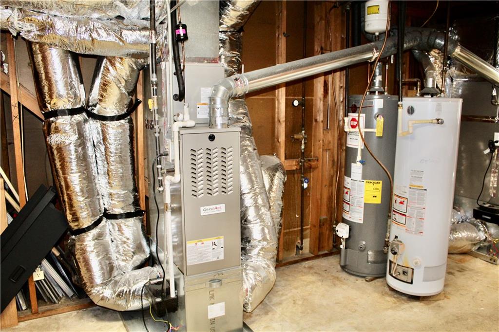 1191 Hampton Way Northeast Atlanta, GA 30324 - Photo 29 of 31