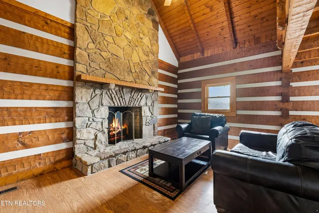 $649,900 | 2947 Sims Road, Kodak, TN 37764