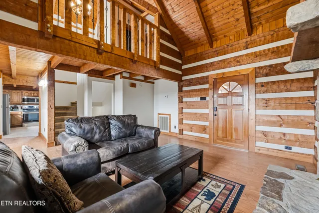 $649,900 | 2947 Sims Road, Kodak, TN 37764