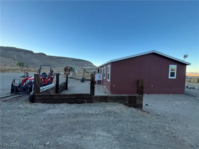 $480,000 | 701 5th Avenue, Goldfield, NV 89013