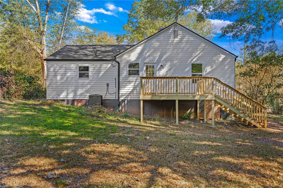 313 Trotter Road Pickens, SC 29671 - Photo 28 of 36
