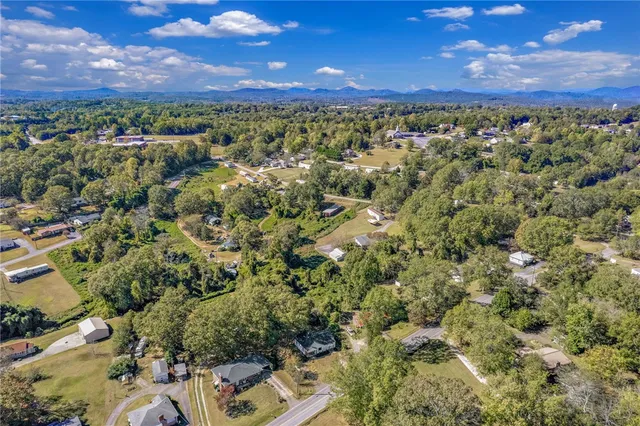 $254,000 | 313 Trotter Road, Pickens, SC 29671