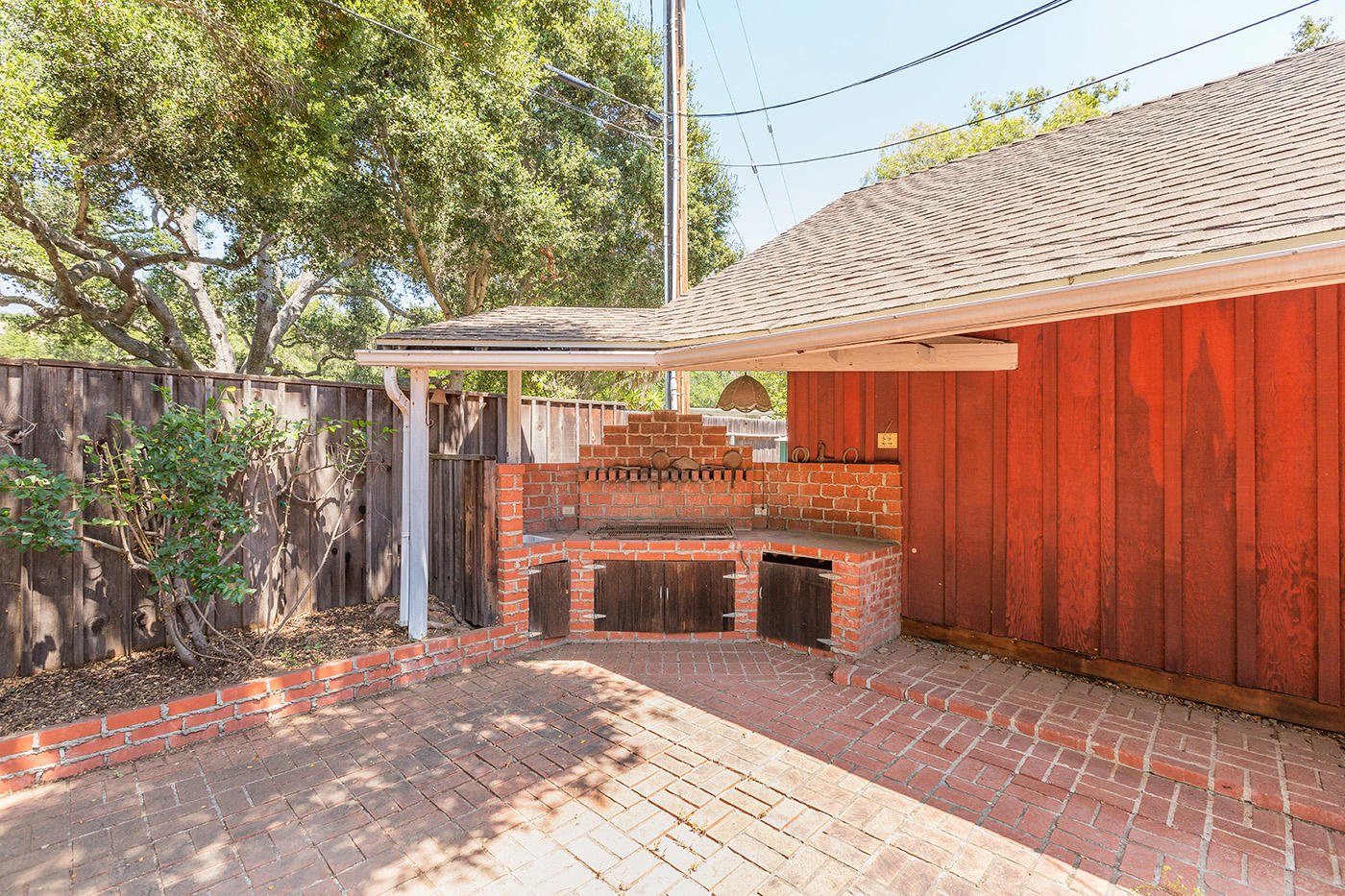 426 North Ontare Road Santa Barbara, CA 93105 - Photo 21 of 32 Exterior BBQ area