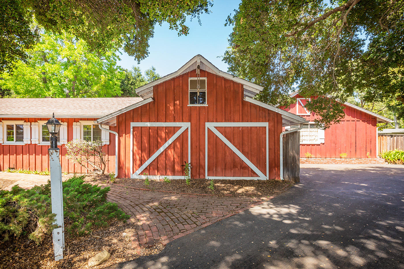 426 North Ontare Road Santa Barbara, CA 93105 - Photo 3 of 32 Front of Ontare