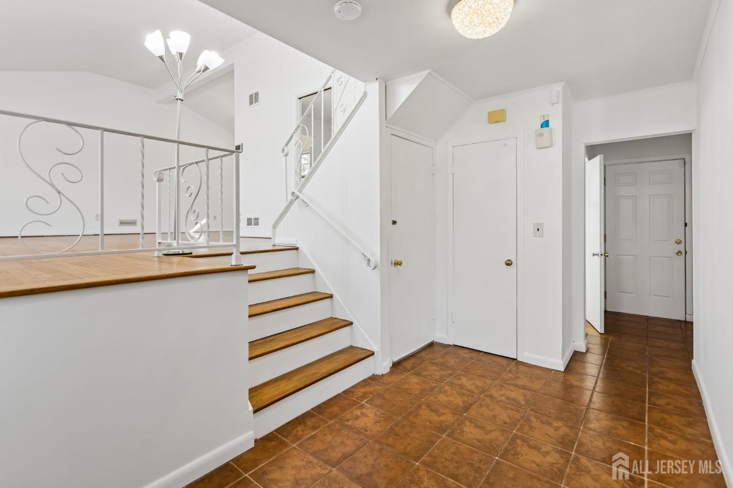 39 Gage Road East Brunswick, NJ 08816 - Photo 2 of 24 Gallery Image 2