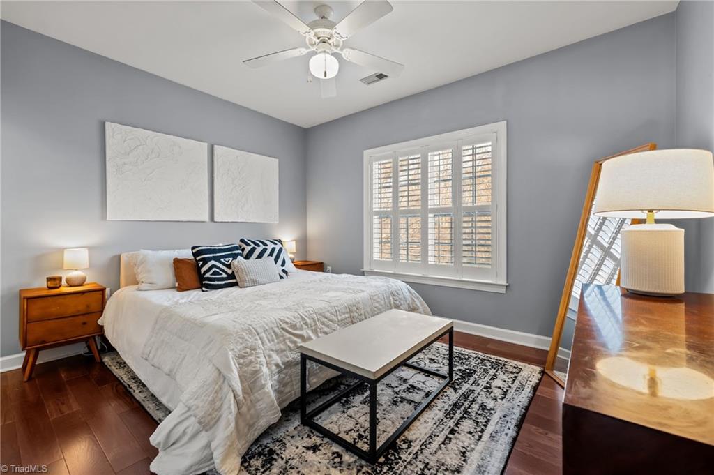 108 Sunset Circle, Unit 203 Greensboro, NC 27408 - Photo 15 of 38