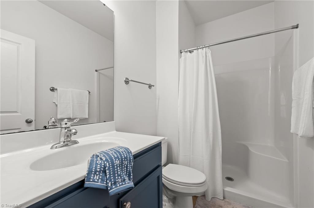 108 Sunset Circle, Unit 203 Greensboro, NC 27408 - Photo 17 of 38