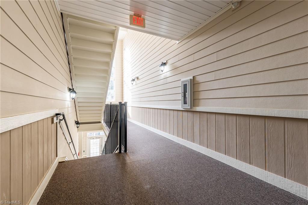 108 Sunset Circle, Unit 203 Greensboro, NC 27408 - Photo 26 of 38