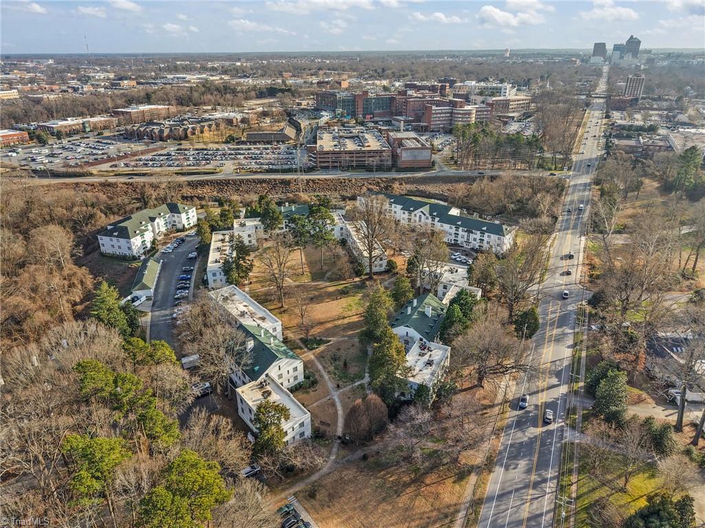 108 Sunset Circle, Unit 203 Greensboro, NC 27408 - Photo 38 of 38