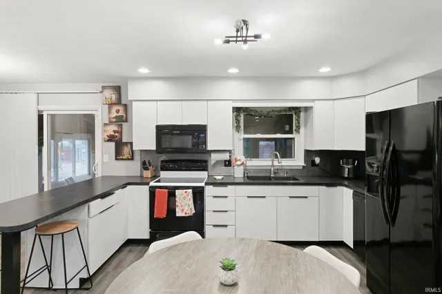 $338,000 | 13 Meadow Lane, Goshen, IN 46526