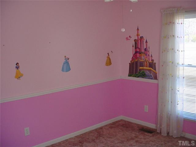 952 Old Sanders Road Smithfield, NC 27577 - Photo 10 of 17 Bedroom 3