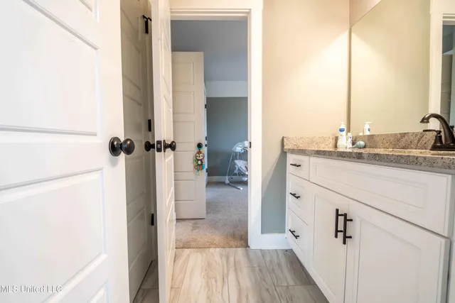 $570,000 | 4121 Jenny Lane, Hernando, MS 38632