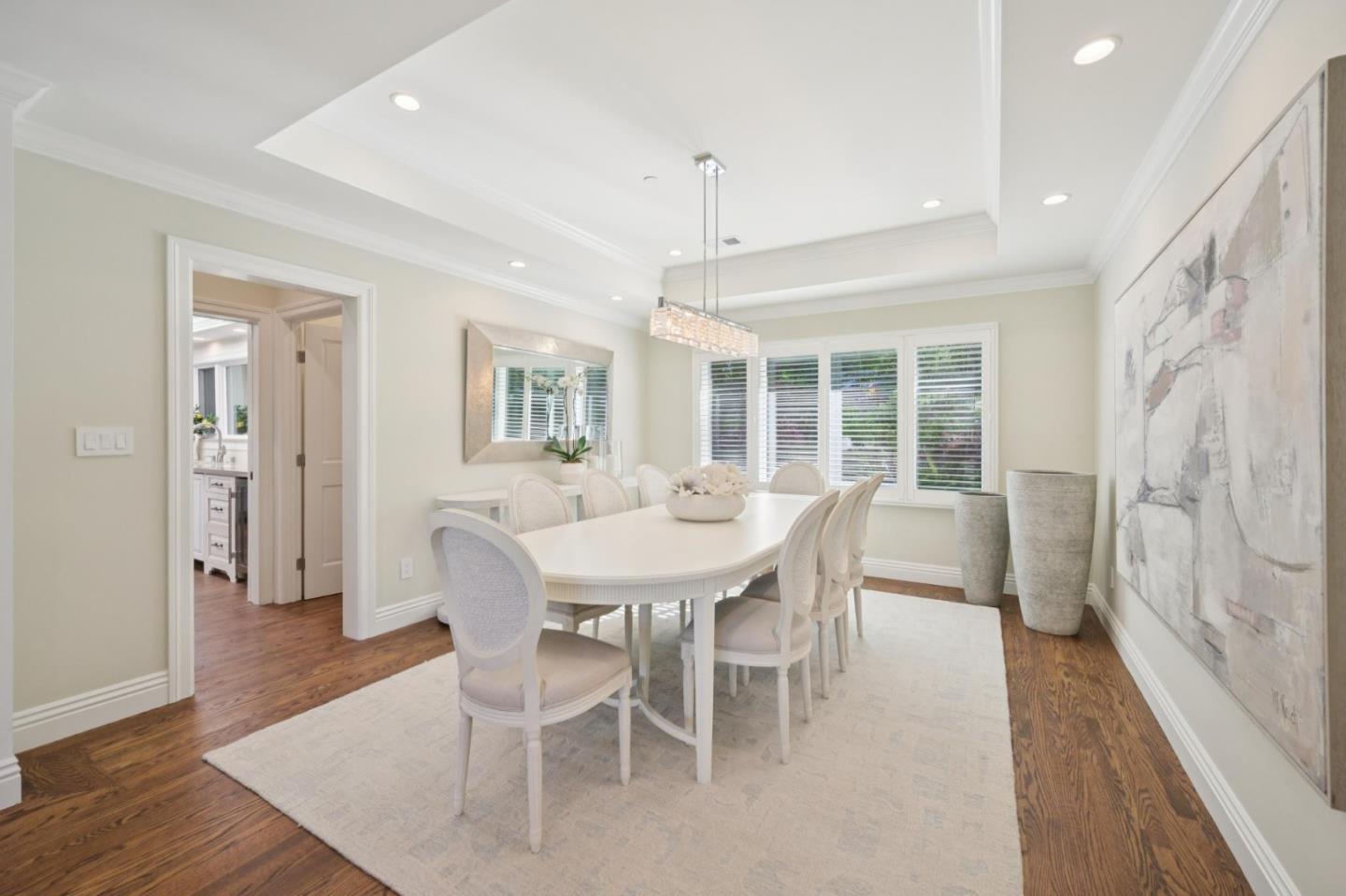 520 Darrell Road Hillsborough, CA 94010 - Photo 21 of 104