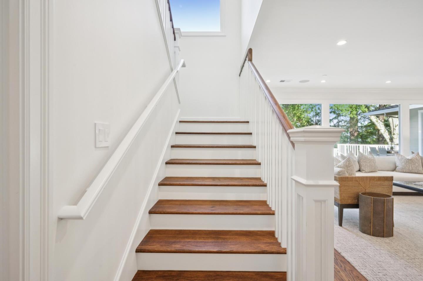 520 Darrell Road Hillsborough, CA 94010 - Photo 24 of 104