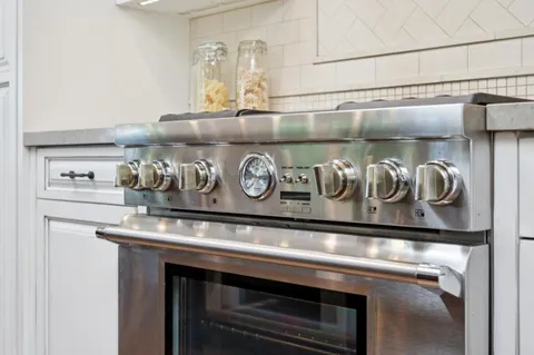$6,895,000 | 520 Darrell Road, Hillsborough, CA 94010