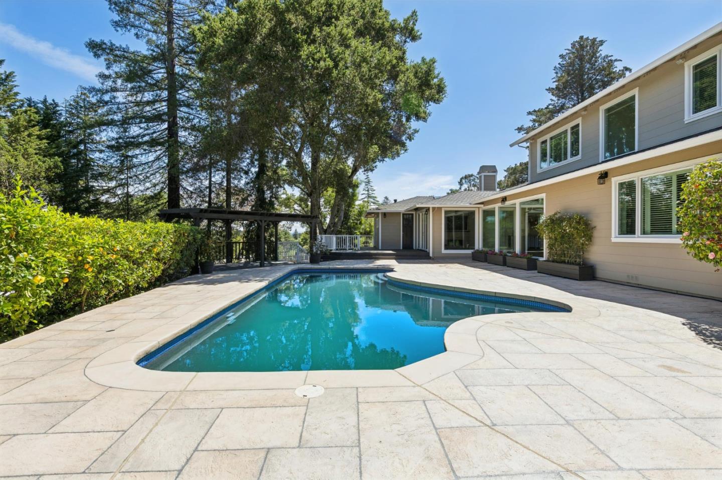 520 Darrell Road Hillsborough, CA 94010 - Photo 3 of 7