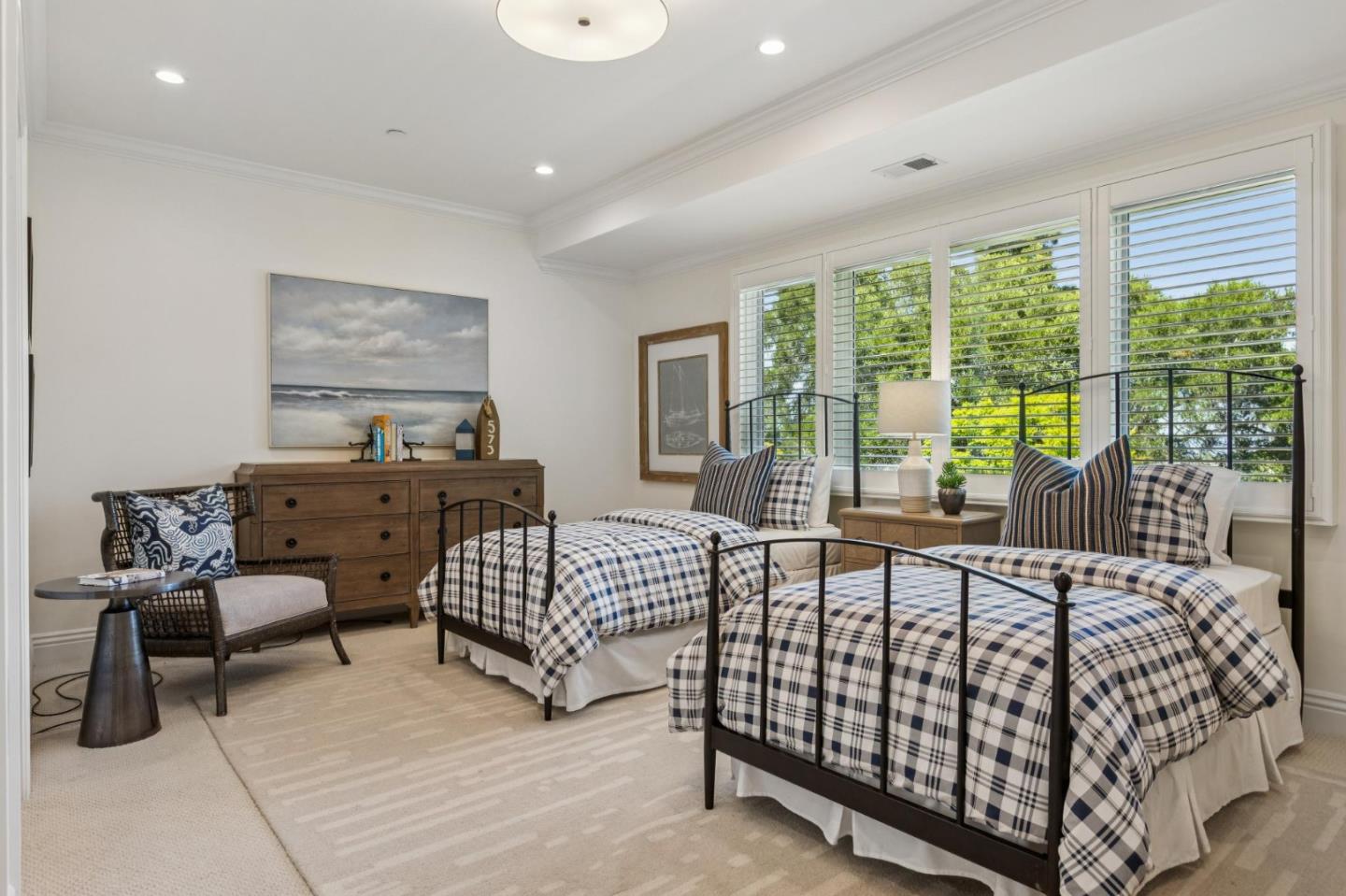 520 Darrell Road Hillsborough, CA 94010 - Photo 34 of 104