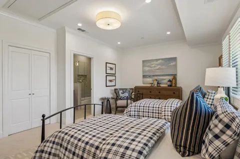 $6,895,000 | 520 Darrell Road, Hillsborough, CA 94010