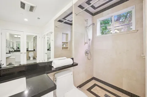 $6,895,000 | 520 Darrell Road, Hillsborough, CA 94010