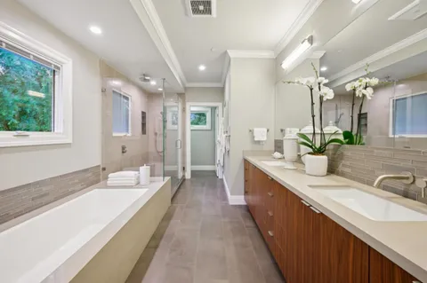 $6,895,000 | 520 Darrell Road, Hillsborough, CA 94010