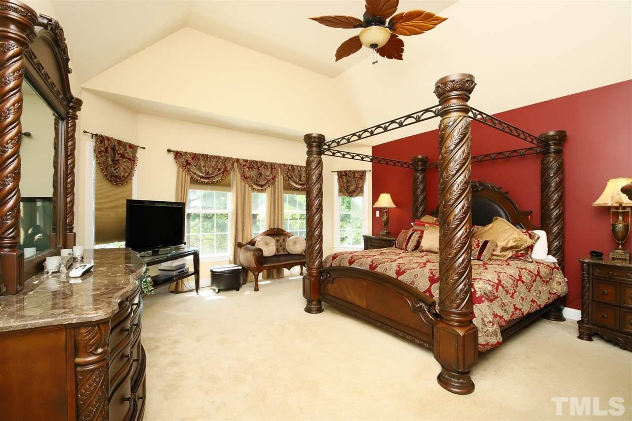 11319 Ridgegate Drive Raleigh, NC 27617 - Photo 12 of 21 Gallery Image 12