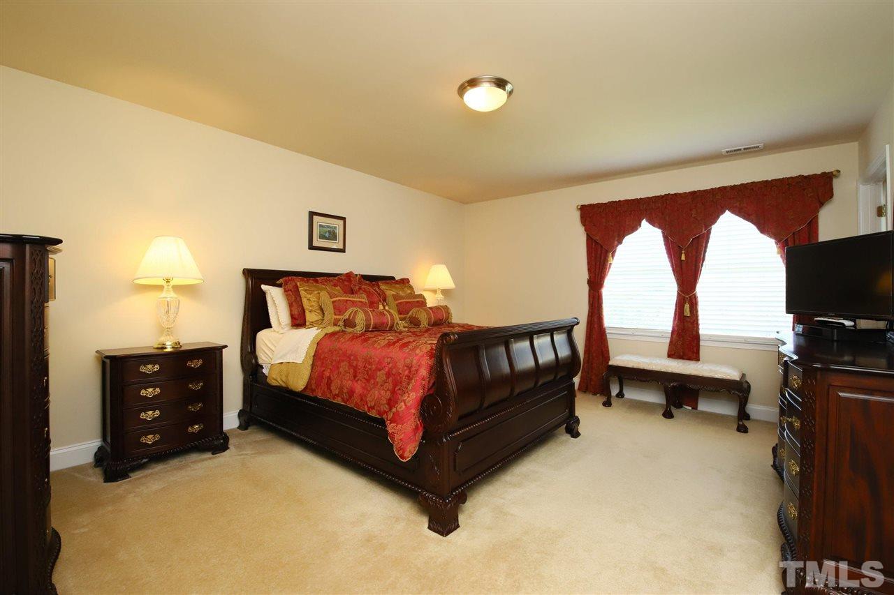 11319 Ridgegate Drive Raleigh, NC 27617 - Photo 14 of 21 upstairs mbr