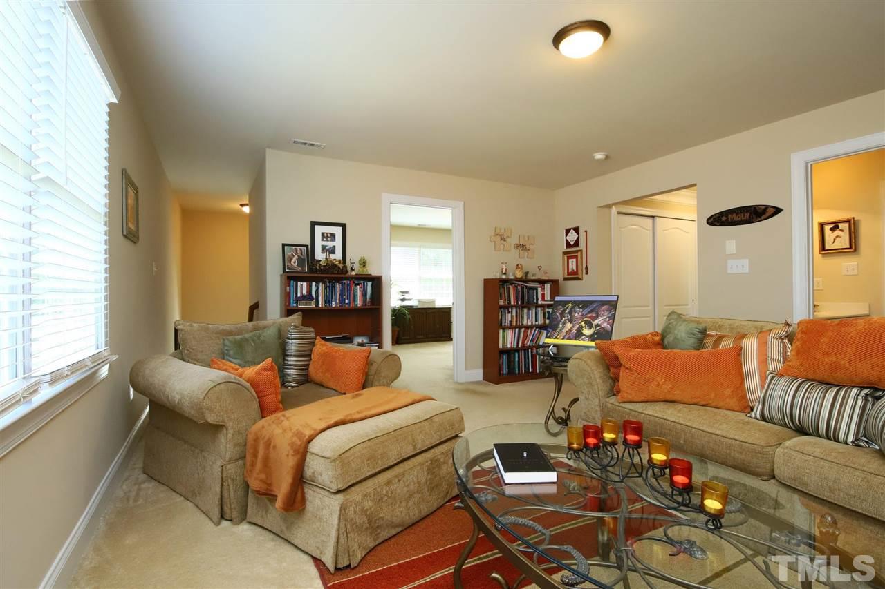 11319 Ridgegate Drive Raleigh, NC 27617 - Photo 17 of 21 Gallery Image 17