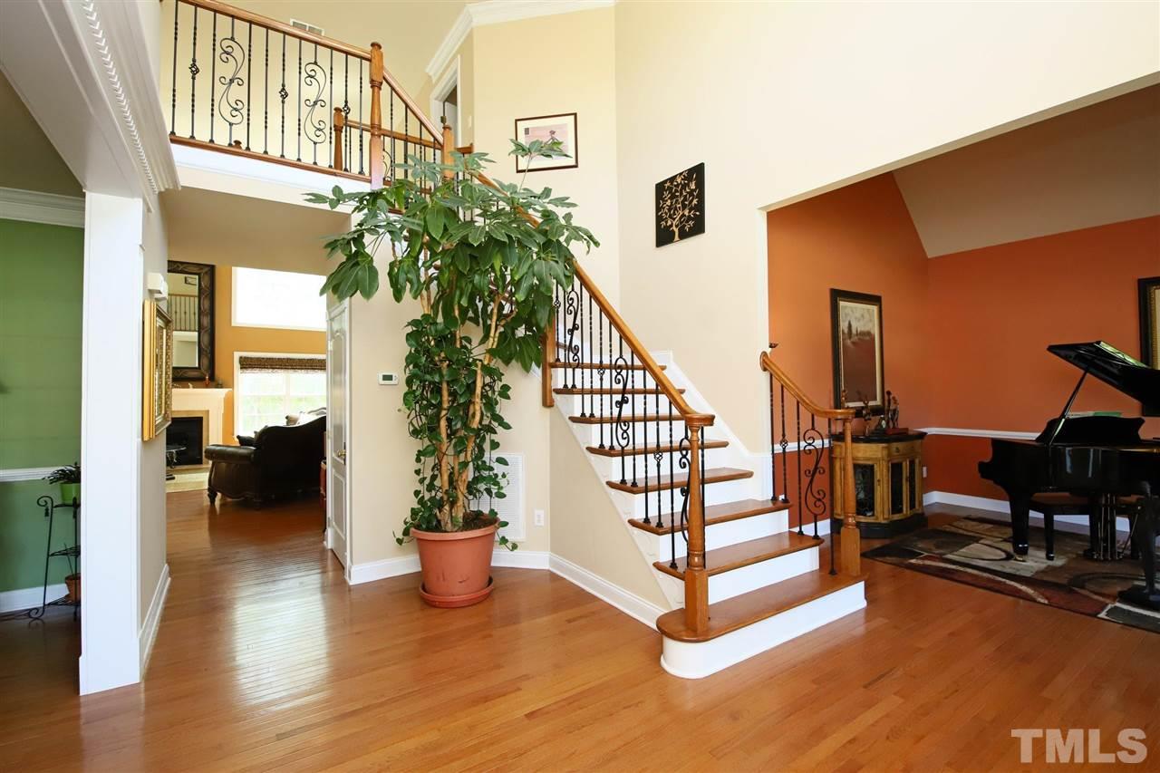 11319 Ridgegate Drive Raleigh, NC 27617 - Photo 4 of 21 Gallery Image 4