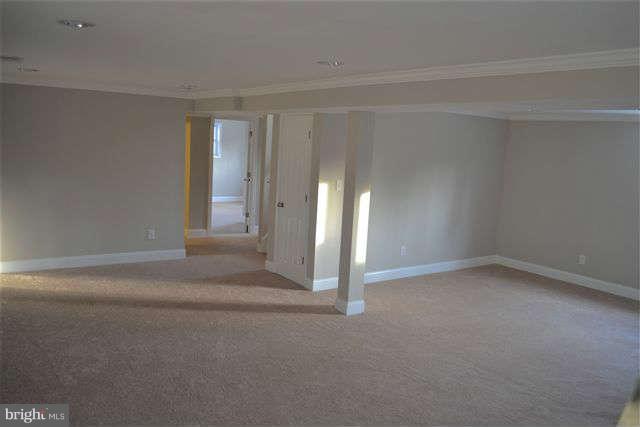 12800 Livingston Road Fort Washington, MD 20744 - Photo 22 of 29 Family Room