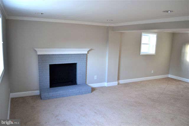 12800 Livingston Road Fort Washington, MD 20744 - Photo 23 of 29 Family Room