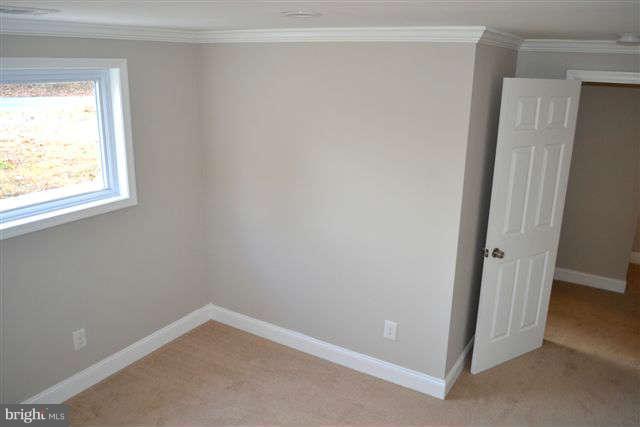 12800 Livingston Road Fort Washington, MD 20744 - Photo 24 of 29 Bedroom