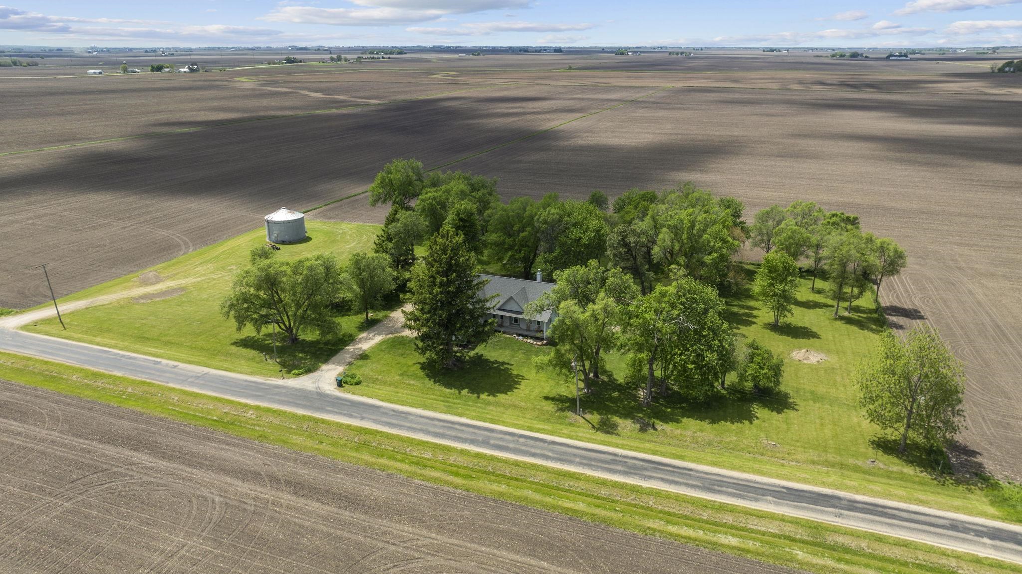 1765 Brooklyn Road Ashton, IL 61006 - Photo 39 of 43