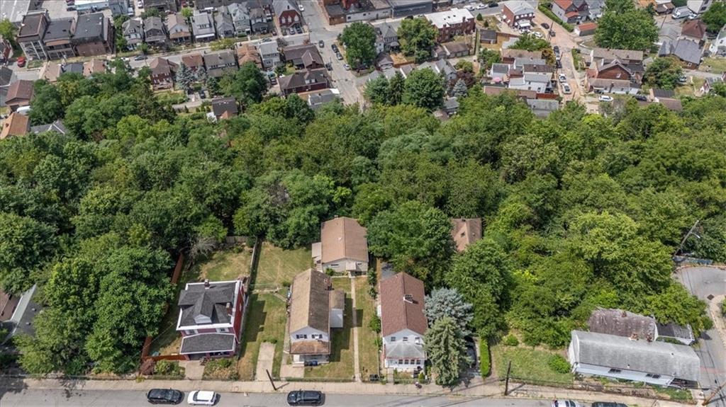 553 Fairoaks Street McKees Rocks, PA 15136 - Photo 20 of 22 an aerial view of a city with lots of residential buildings